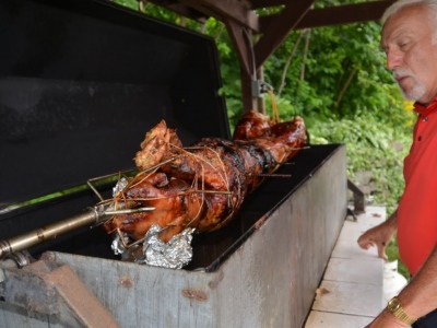 pigroastjune15_06